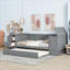 Lit plateforme simple en bois massif avec accoudoirs de rangement, lit gigogne escamotable et station de charge intégrée, gris froid