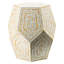 Tabouret hexagonal à capes mesurant 18 x 18 x 21 pouces, mélange de couleurs crème et jaune, accent incrusté, motifs de losanges, servant de table d'appoint ou de tons, détails, formes, employés