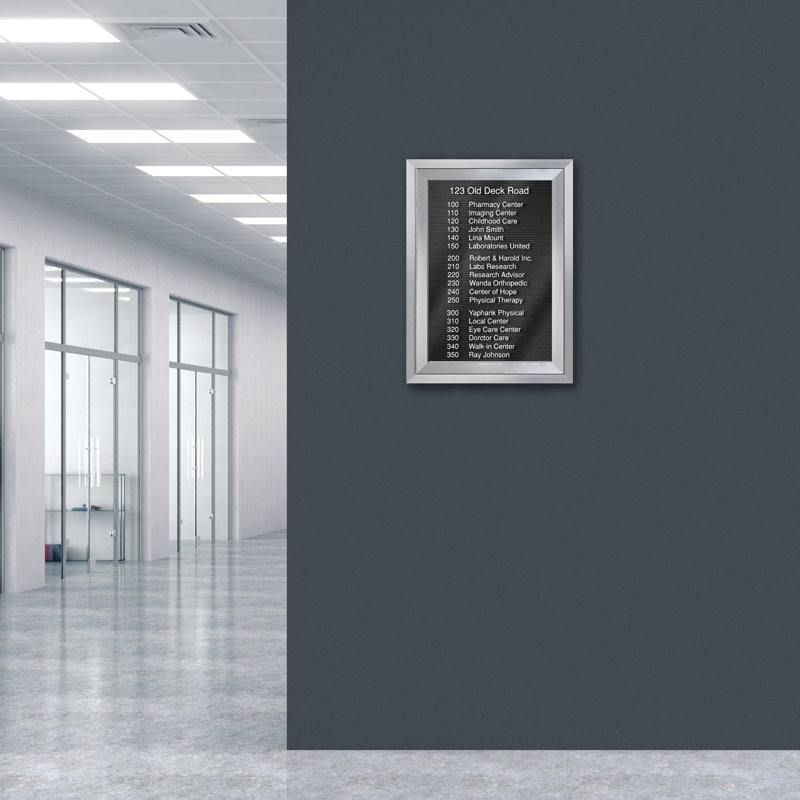 Tableau d'affichage mural fermé pour armoire d'annuaire, Clair satiné anodisé, Un, H 24 po x l 18 po