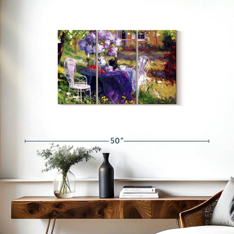 Alvord Lilac Tea Party, 20" H x 33" W