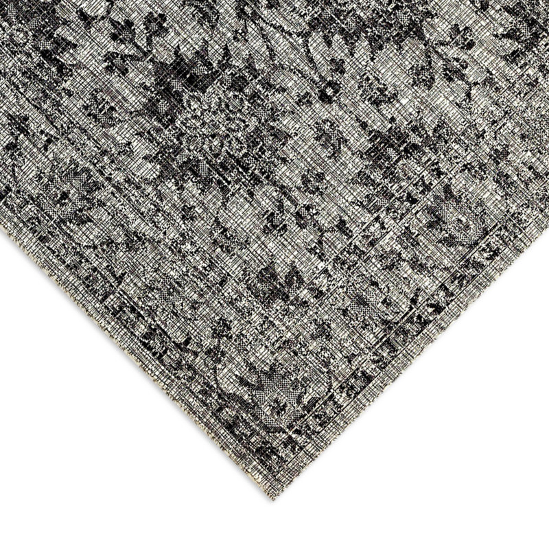 Tapis d'intérieur / extérieur gris Kaed, Rectangle 7 pi 10 po x 9 pi 10 po