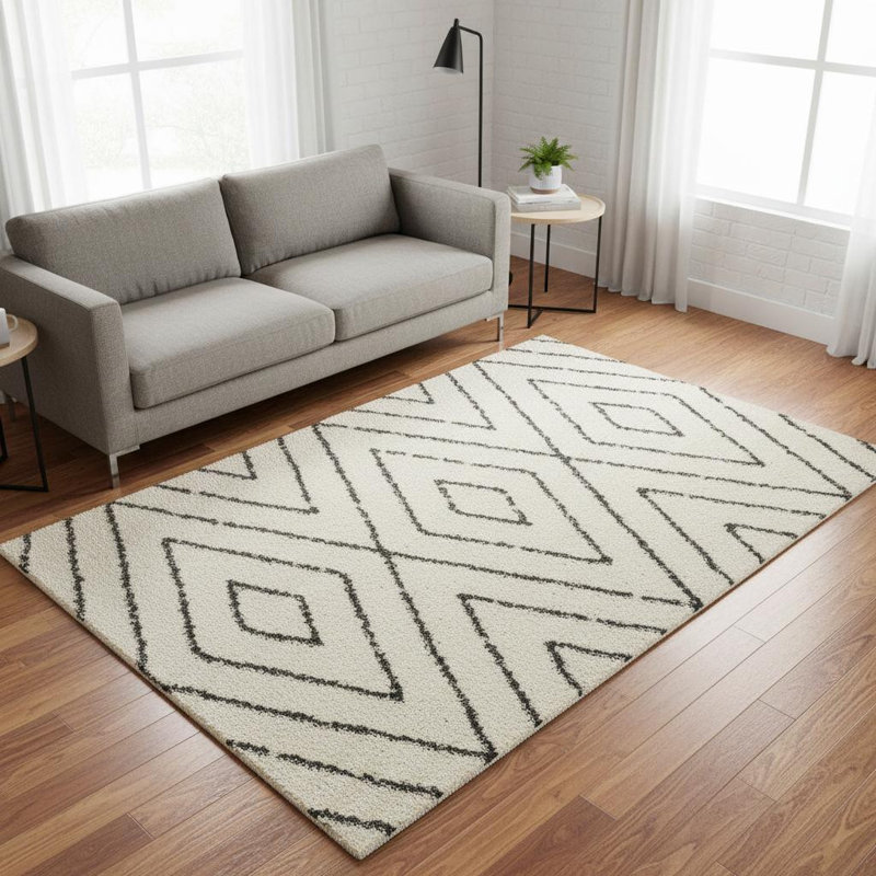 Tapis géométrique crème et vert 5 pi x 8 pi