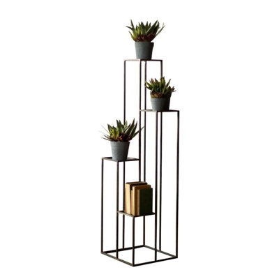Metka Plant Stand