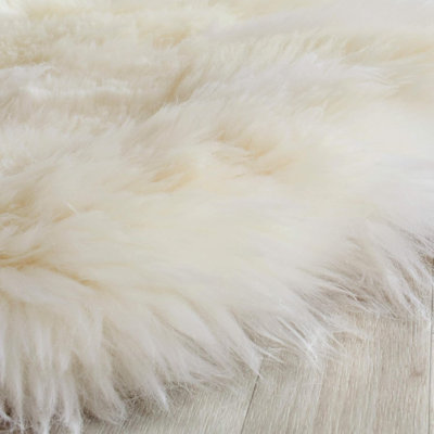 Leontes Indoor Rug