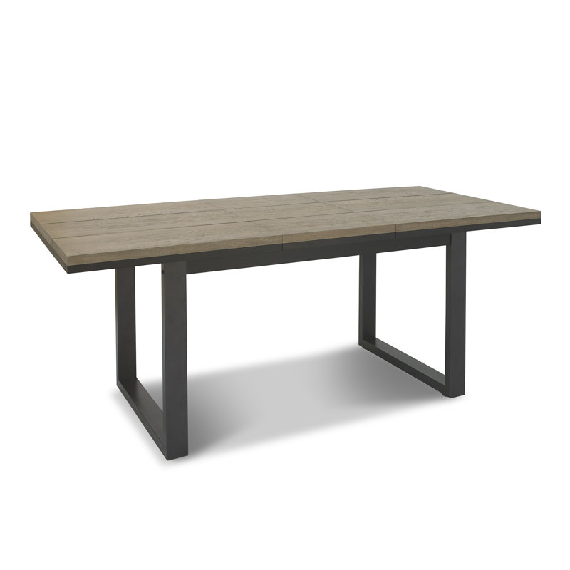 Mantador Dining Set