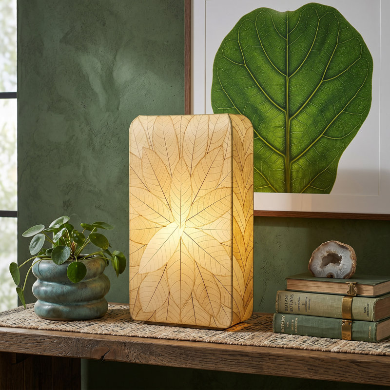 Rebersburg Cocoa Leaves Novelty Lamp, Natural