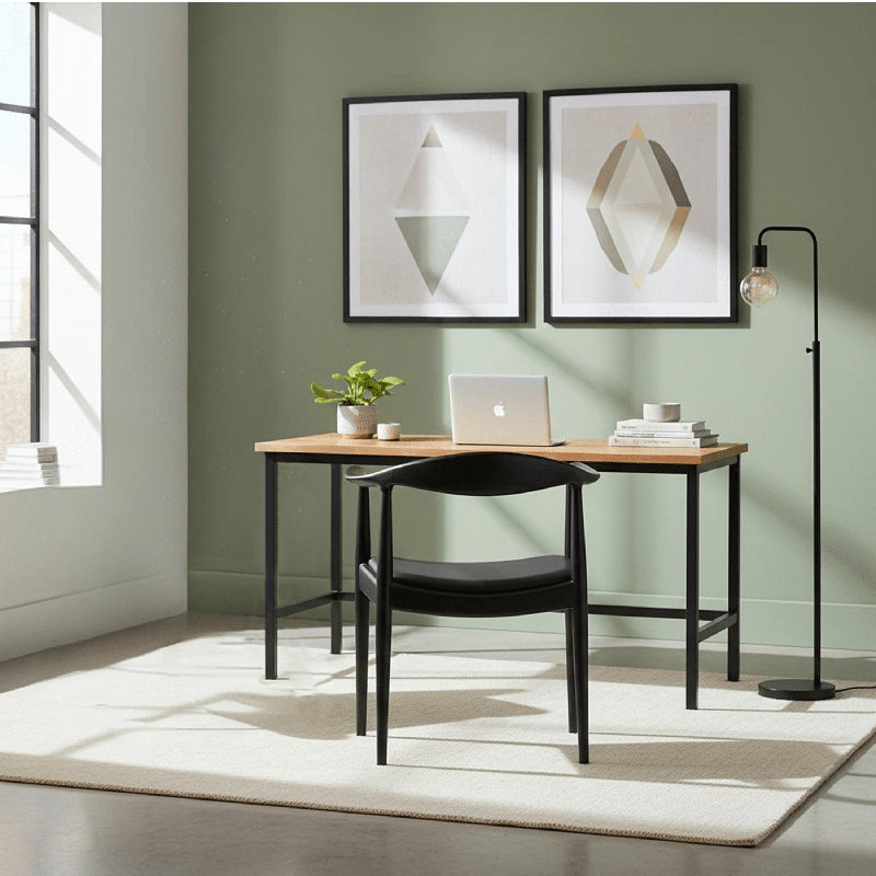 Fauteuil de salle à manger Kennedy en frêne massif recouvert de similicuir noir, Noir