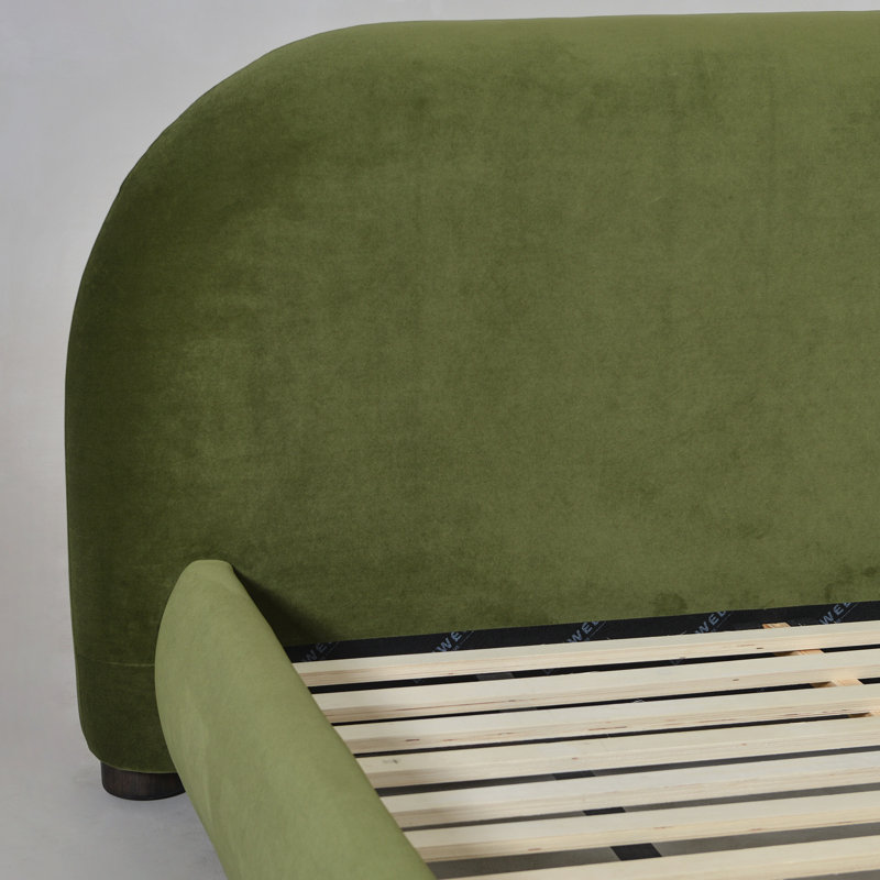 Lit plateforme tapissier Tesso, Très grand lit, Vert olive