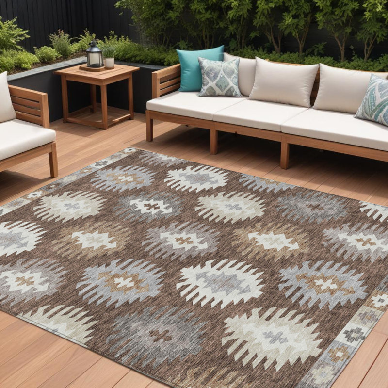Tapis intérieur / extérieur 8 pi x 10 pi brun ivoire et taupe