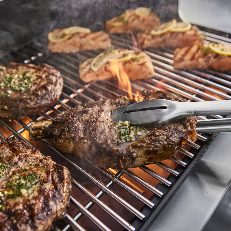Genesis S-315 Gas Grill Natural Gas Stainless Steel