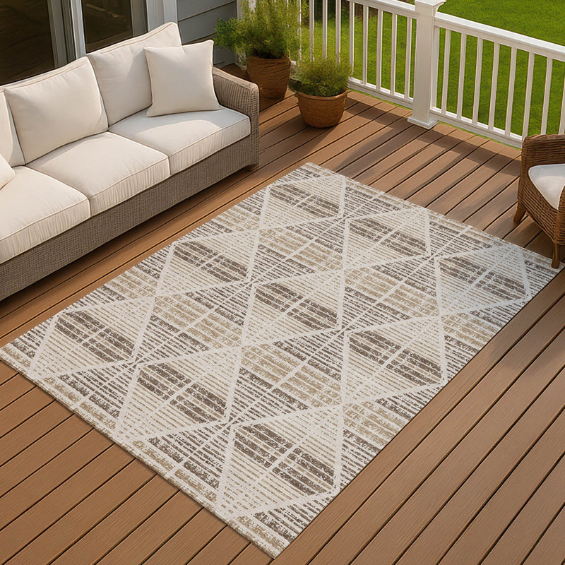 Machine Washable Indoor/Outdoor Chantille ACN2672 Geometric Rug, Pearl, 5' x 7'6"