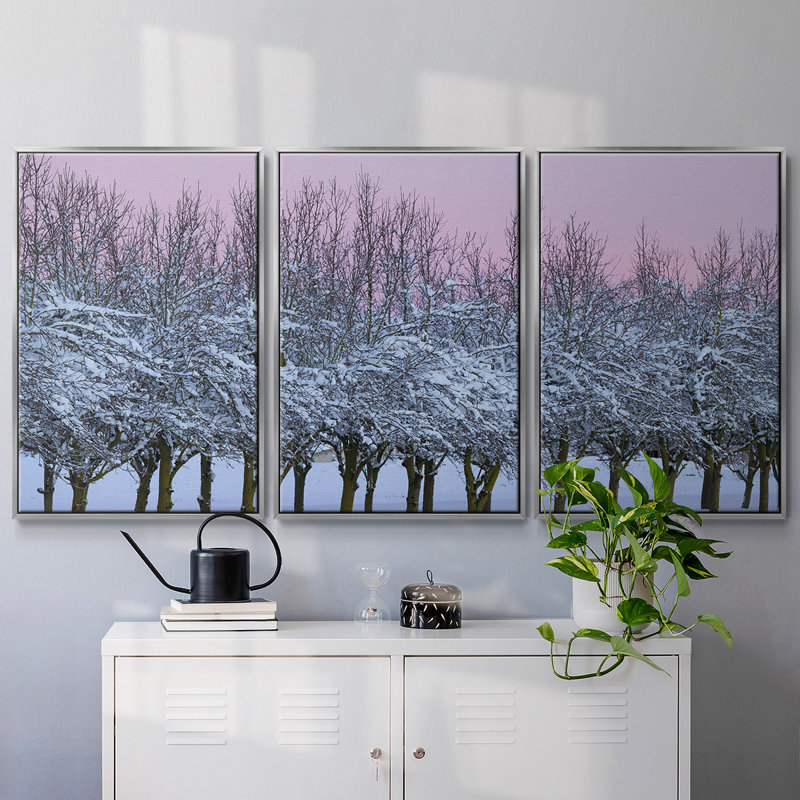 Winter's Beauty, 3 pièces, H 40 po x l 78 po x P 2 po, Argent