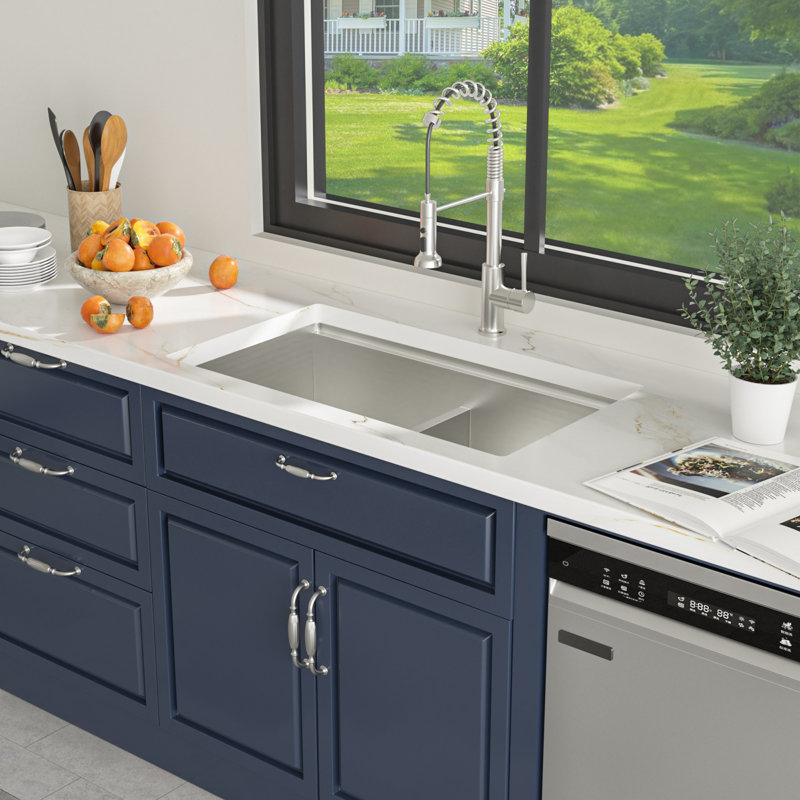 33" L x 19" W Undermount Low Divide Double Bowl Stainless Steel Kitchen Sink Workstation Sink with Accessories