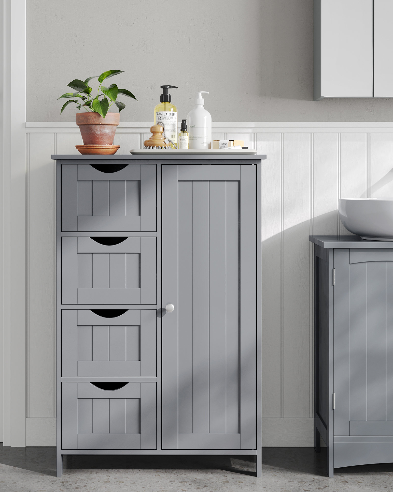 Manhattan 21.7 W x 31.9 H Cabinet Beachcrest Home Finish: Mystic Gray