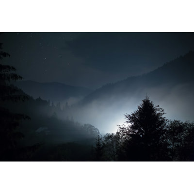 Delyth Carathian Mountains Night - Photographie sur toile tendue