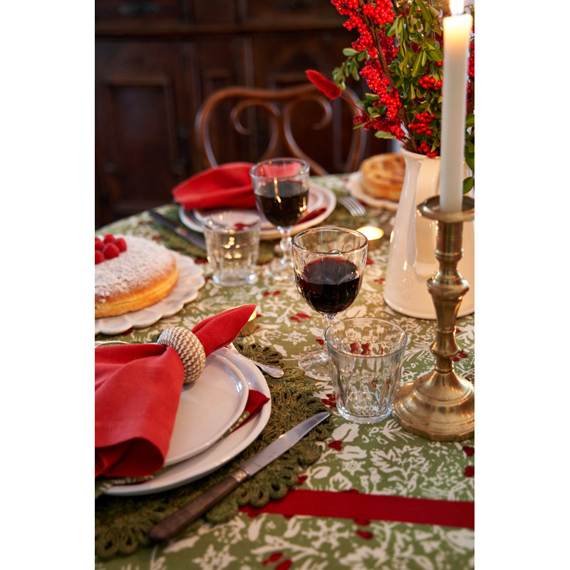 Baies De Houx Handmade Floral Tablecloth, 59" Square