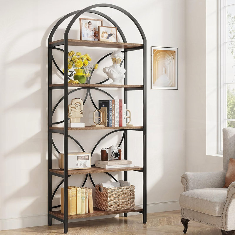 Bibliothèque à cinq niveaux