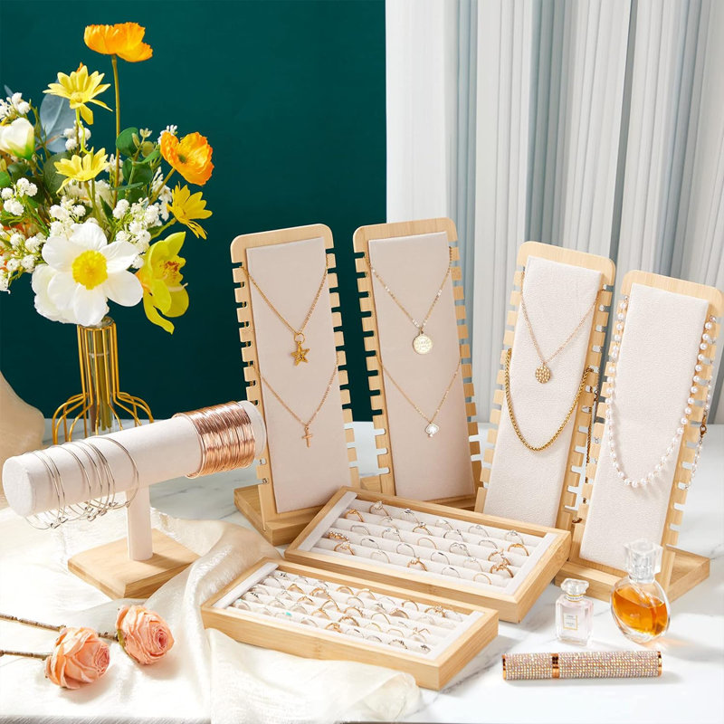Porte-bijoux en bois +, Beige / naturel
