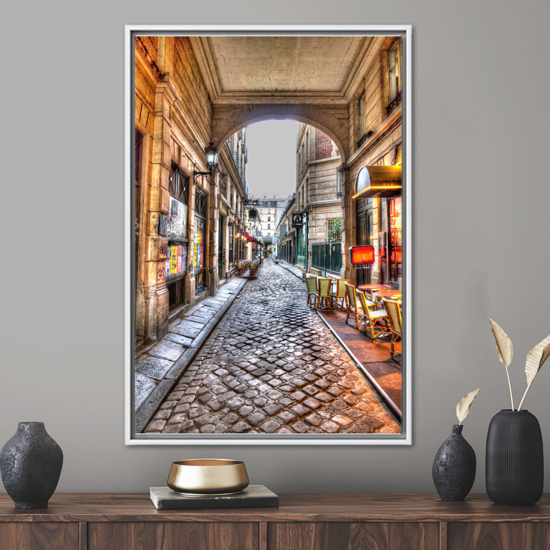 «Parisian Rue Saintandre Des Arts Landscape Wall Decor - Elegant Paris Scenery», affiche d'art, H 94 po x l 41 po, Blanc