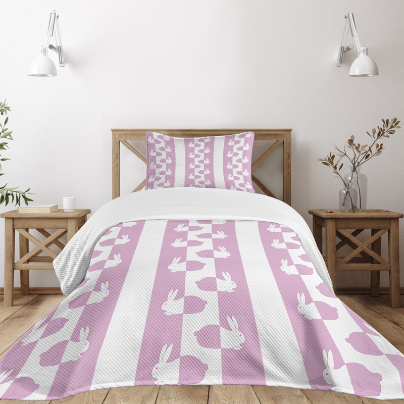 White Twin Girls' Polyester Bedspread Set with Bunny Rabbit Design