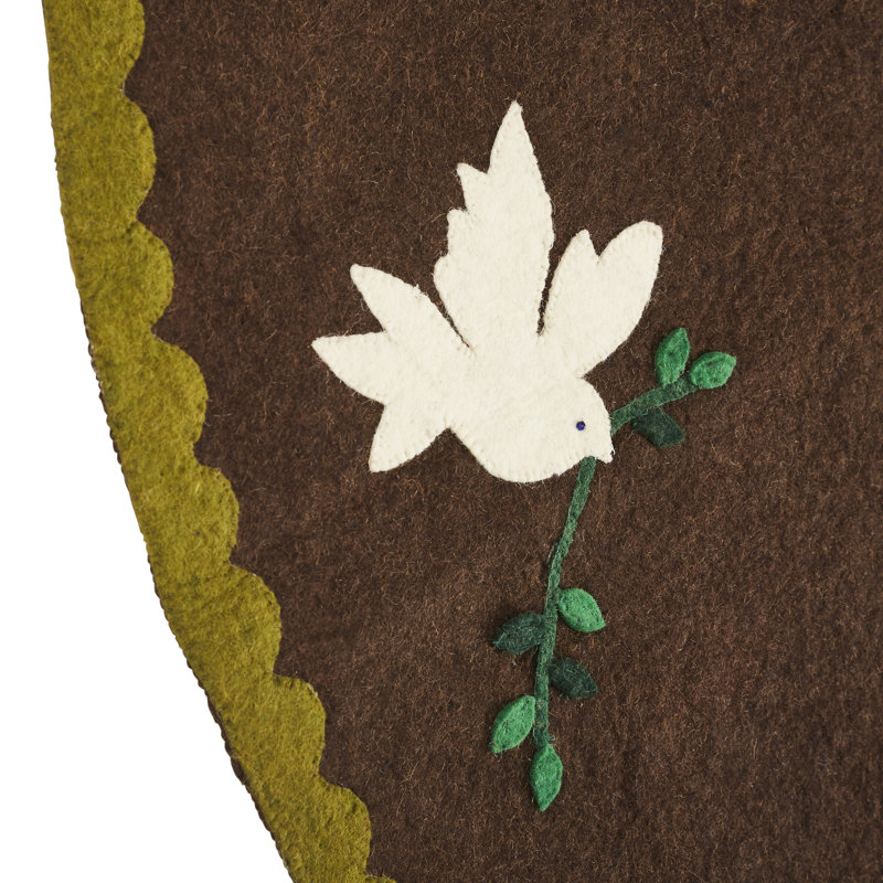 Doves Tree Skirt
