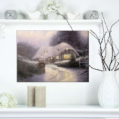 " House In Christmas Eve "