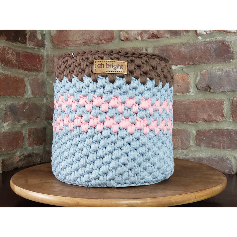 Tissu de rangement tissé doux fait main en macramé et panier en feutre