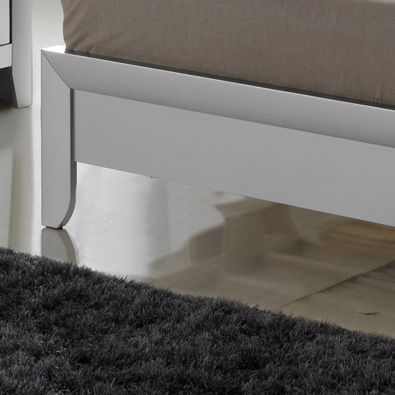 Contemporary Bed