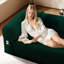 Canapé moderne à 3 places avec commodité sans assemblage et confort en velours côtelé