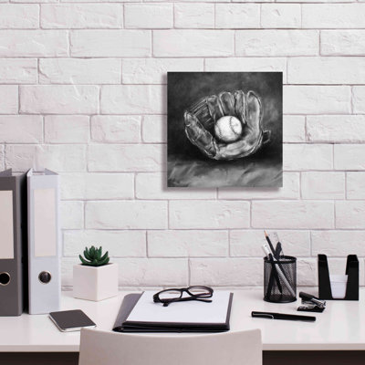 «Rustic Sports III Black and White» par Ethan Harper, estampe numérique sur toile