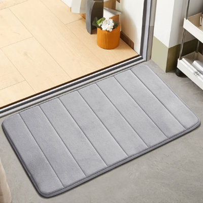 Nakiyha Rectangle Non-Slip Bath Mat