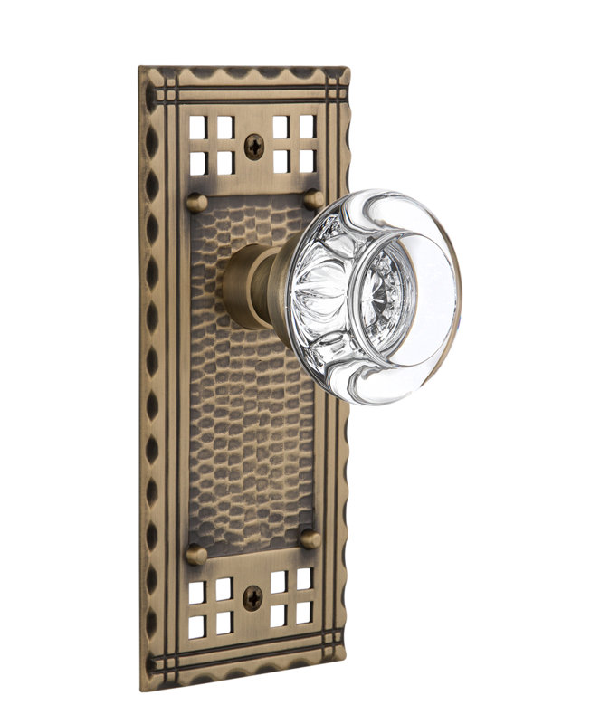 Assiette artisanale avec bouton de porte en cristal transparent Nostalgic Warehouse, Laiton antique, 2,375 po