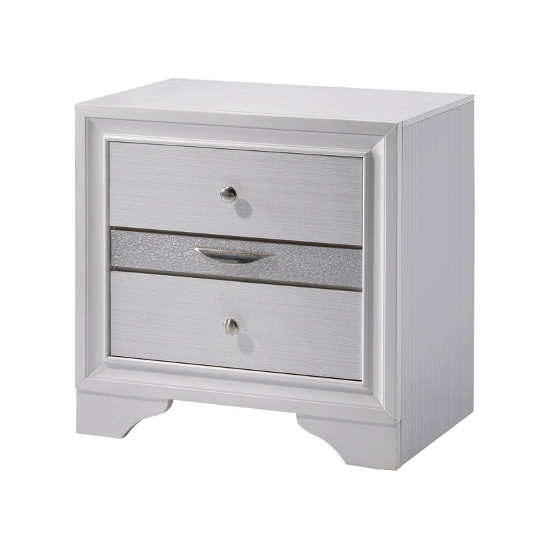 Sana 26''W Solid Wood 3-Drawer Nightstand, White
