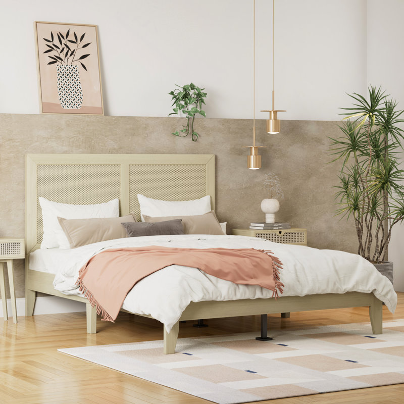 Lit, lit plateforme en bois massif avec rotin