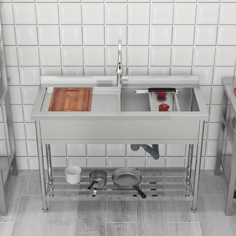 Évier utilitaire autoportant de 47 po en acier inoxydable avec robinet pour la lessive extérieure, le garage, la cuisine et le jardin commercial