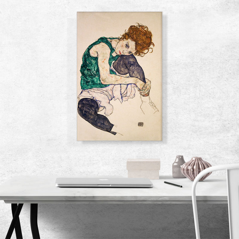 Femme assise avec un genou plié 1917 par Egon Schiele - reproduction d'art sur toile tendue, H 26 po x l 18 po x 1,5 po