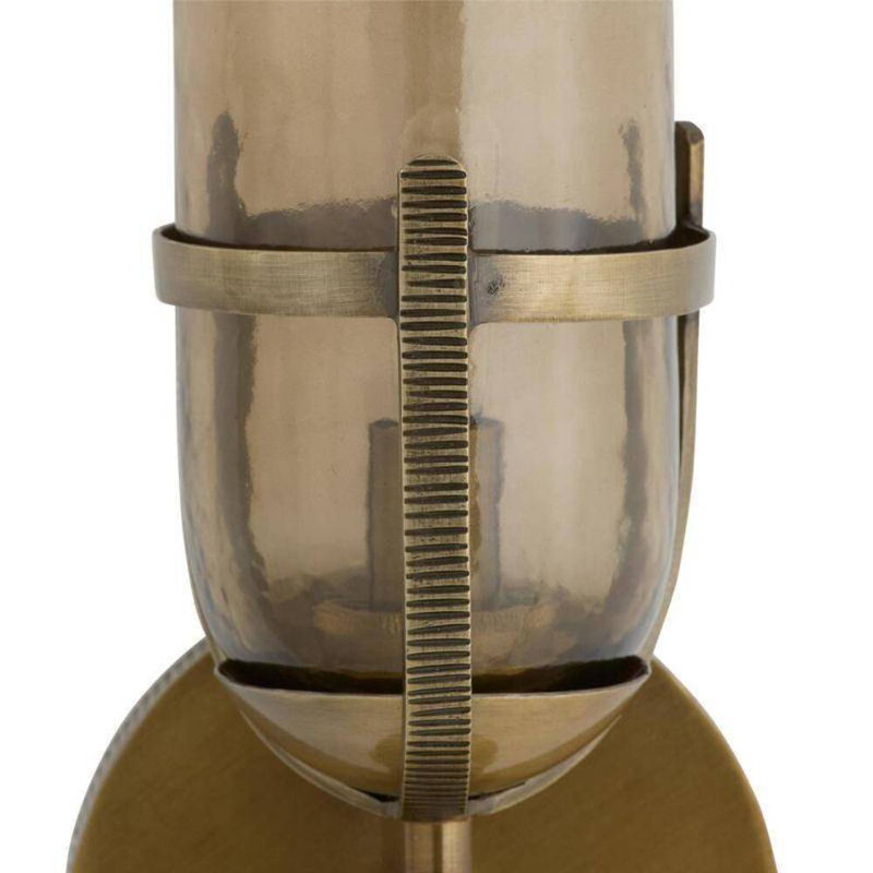 Jacobson 2 - Light Wallchiere