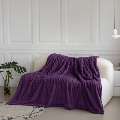 BELLISSIMA PLUSH THROW