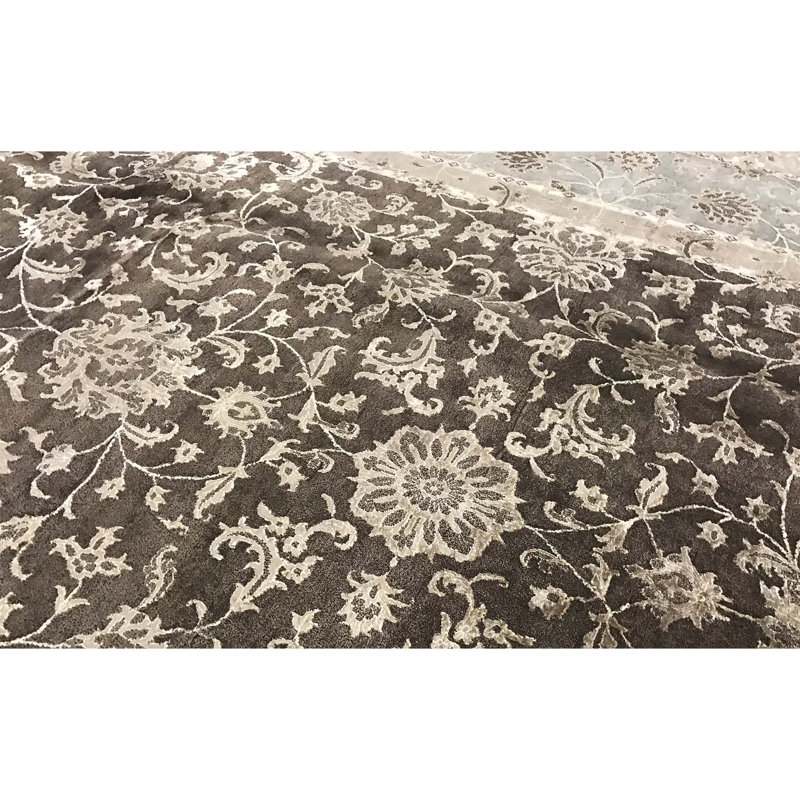 Nirvana Oriental Area Rug, Rectangle 6' x 8'11"