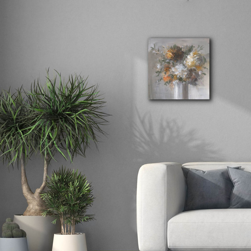 «Weekend Bouquet With Green» par Danhui Nai, art mural sur toile, H 18 po x l 18 po