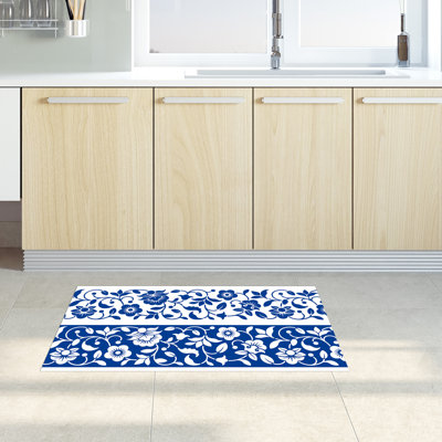 Freytes Floral Area Rug