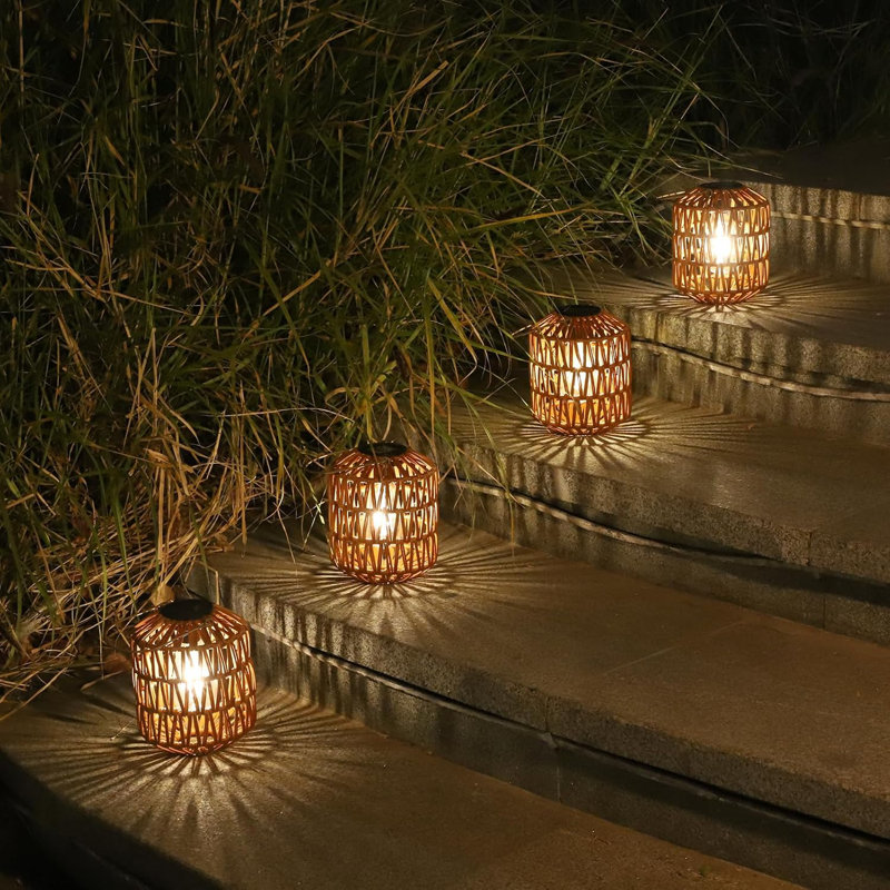 Light Outdoor Hanging,2 Pack Solar Lanterns Outdoor Waterproof