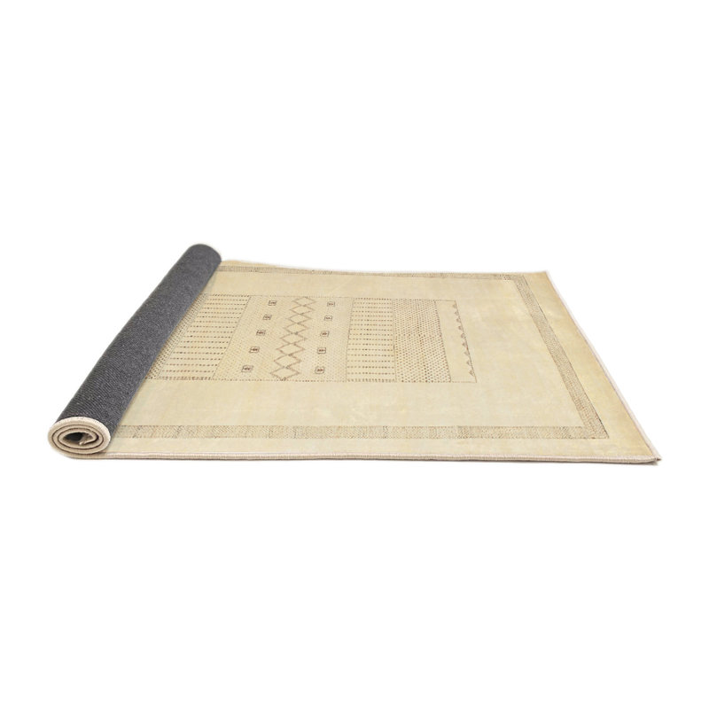 Indoor Rug, Rectangle 5' x 7'