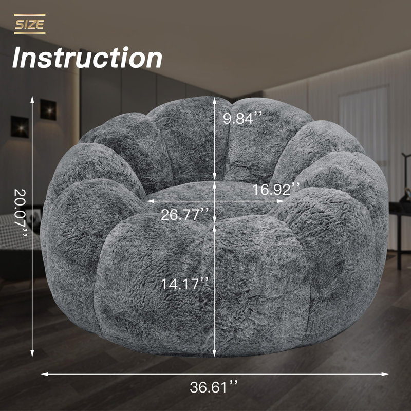 Pouf fauteuil, Fausse fourrure grise