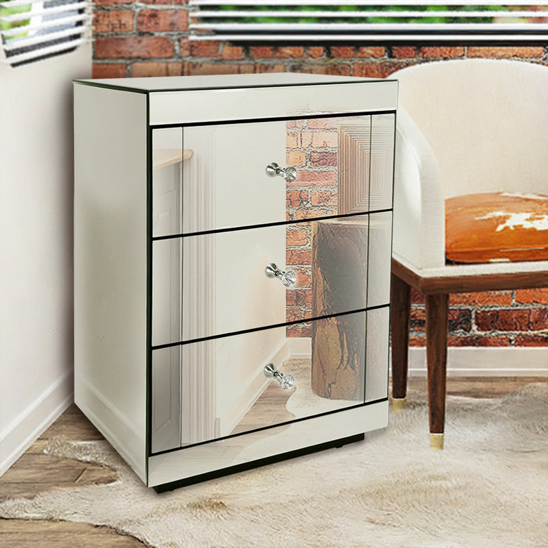 Wymore 3 - Drawer Mirrored Accent Chest in Clear Mirror