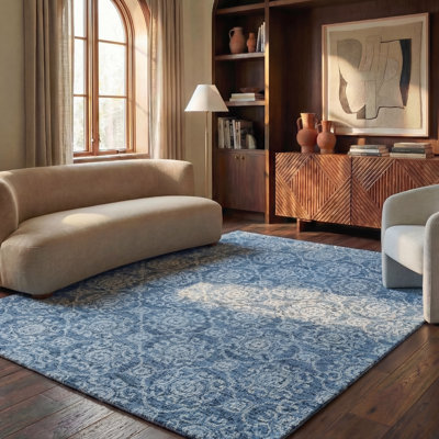 Tapis bleu en laine touffeté à la main à motif damassé Sulema