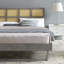 Grand lit plateforme avec pieds angulaires noirs Sidney Cane and Wood-1000349800-1000349717