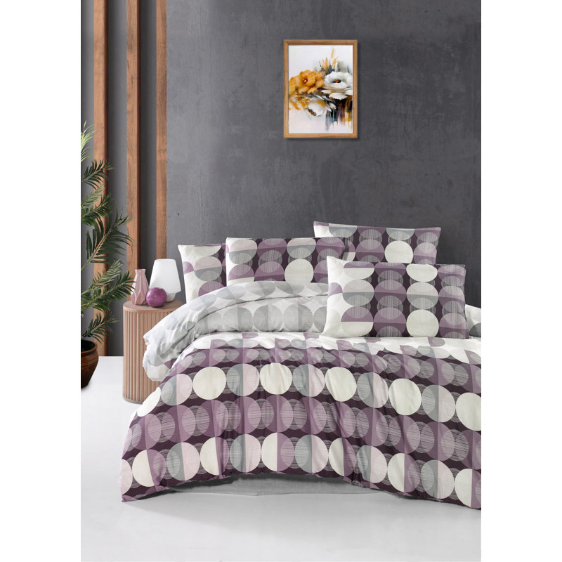 65% COTTON / 35% POLYESTER Duvet Cover: 260 X 220 Cm Pillowcase: 50 X 80 Cm (2 Pieces) No Pattern Duvet Cover Set with Pillowcases Included