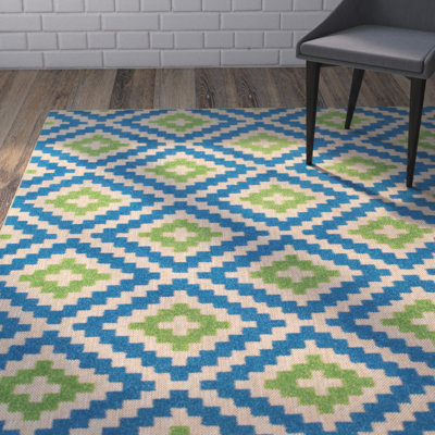 Evyanna Geometric Indoor / Outdoor Rug