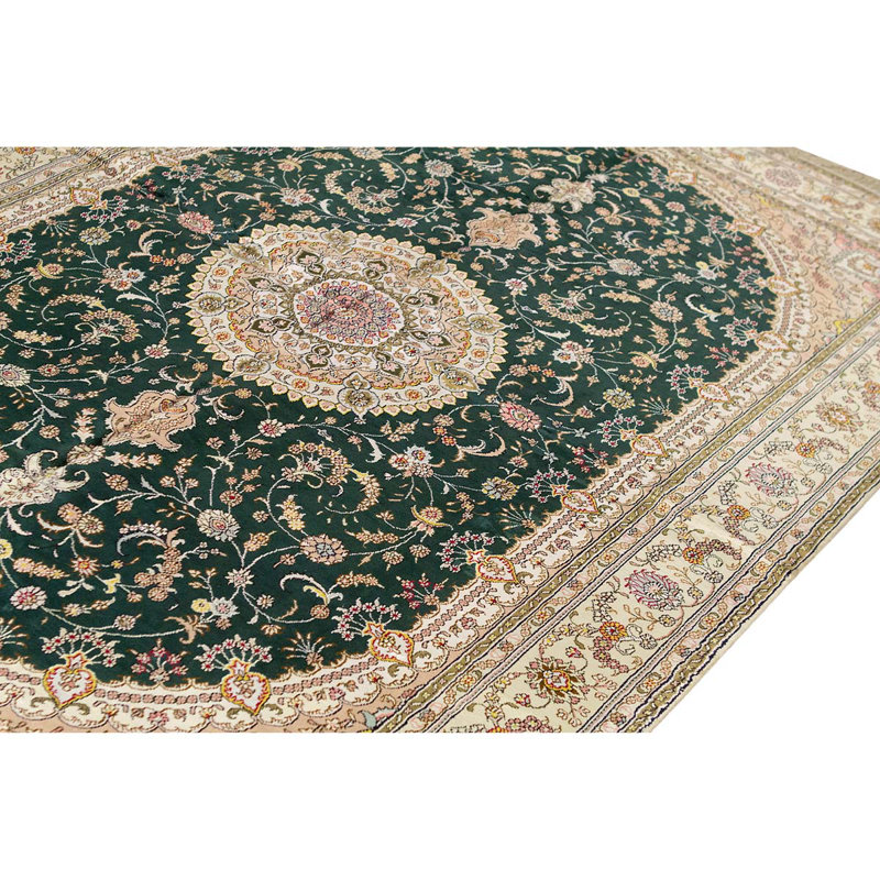 Hand Woven Oriental Area Rug